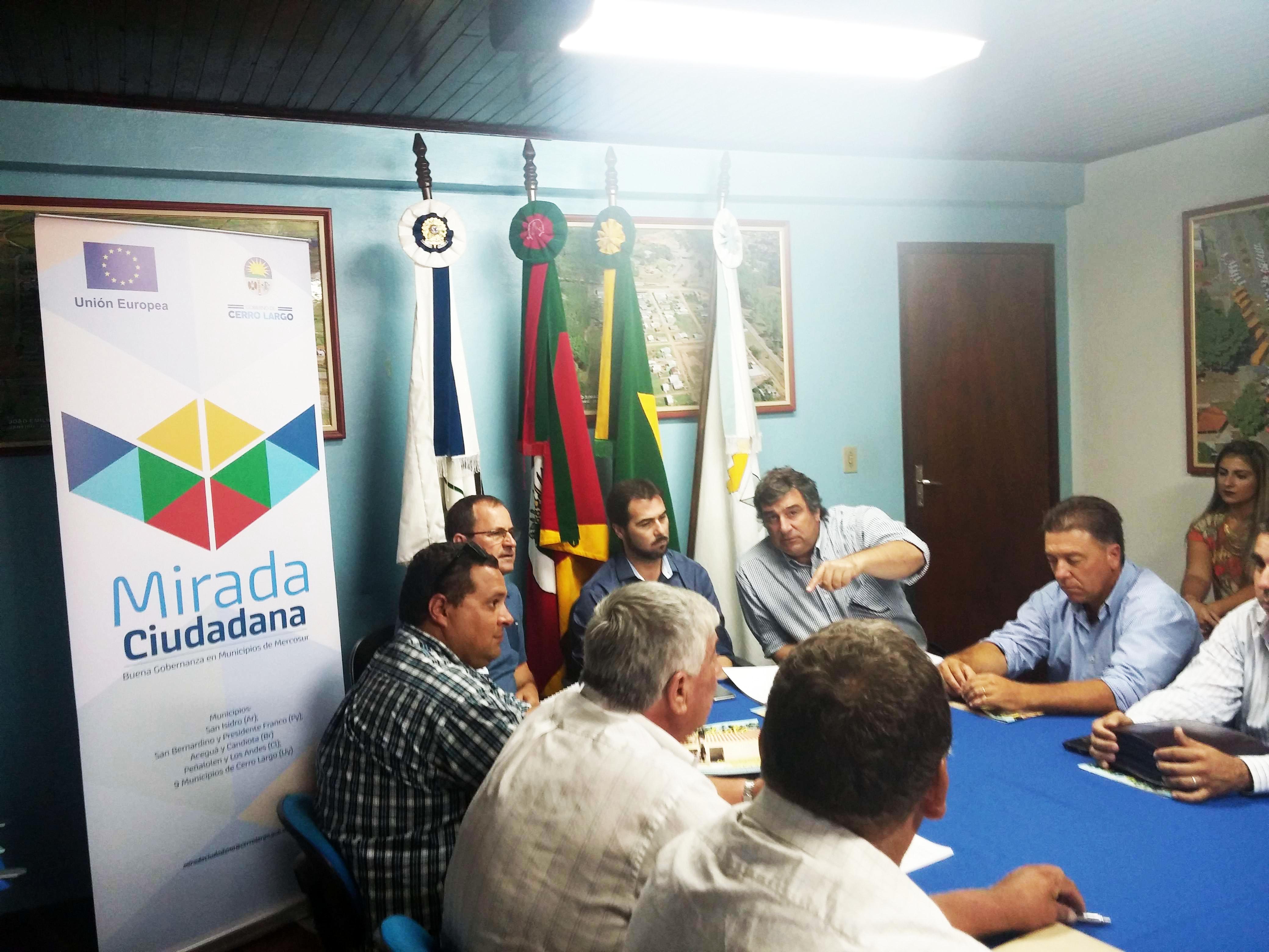 Reunión con el Equipo de Gestión del Municipio de Candiota, RS, Brasil